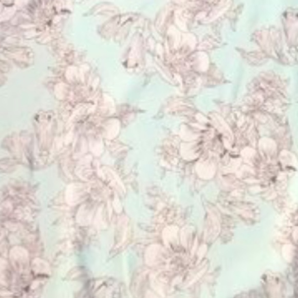 Beautiful Angie Floral-Print V-Neck Maxi Dress - Picture 4 of 6